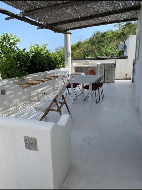 Limoneto Lägenhet Stromboli Exteriör bild